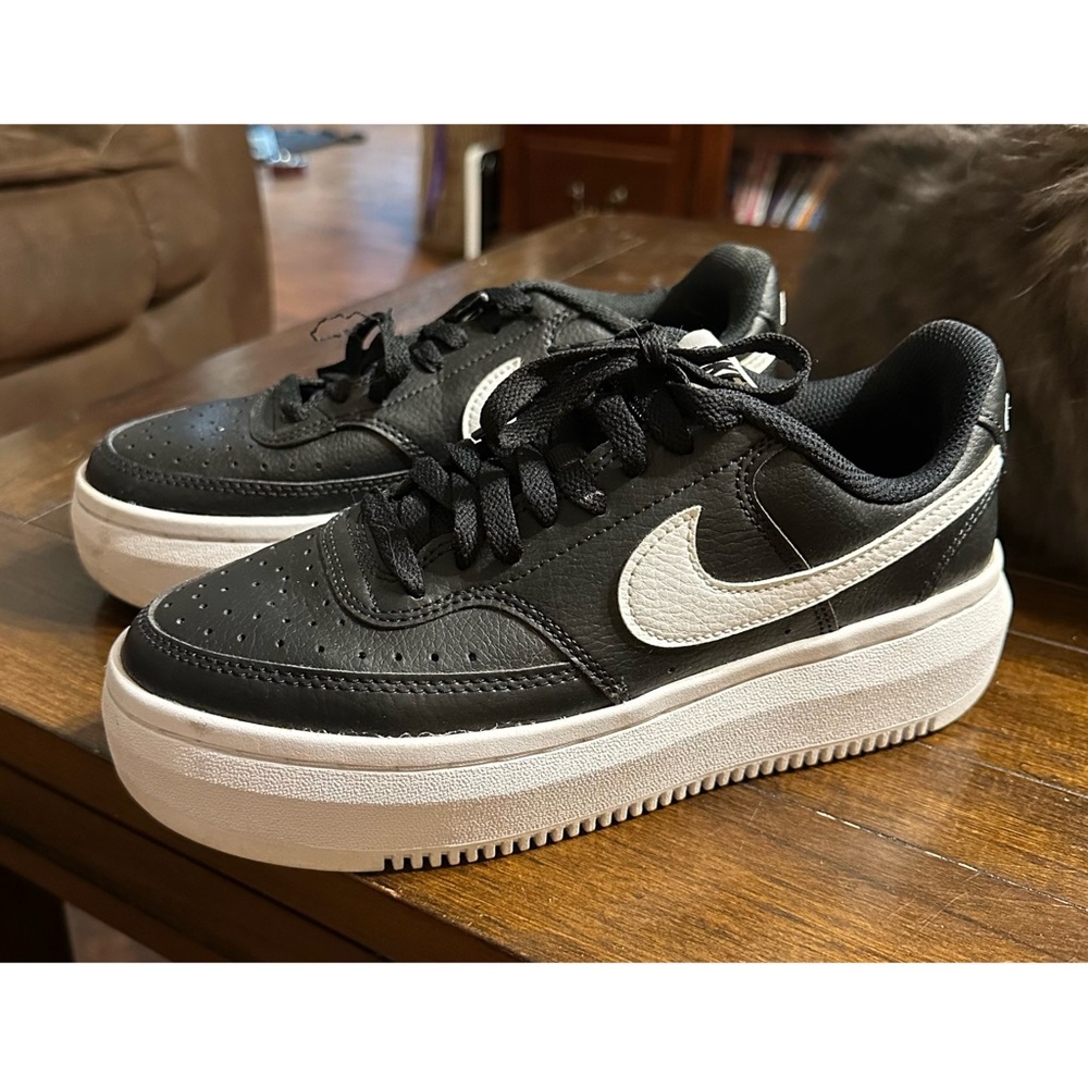 Nike Court Vision Alta